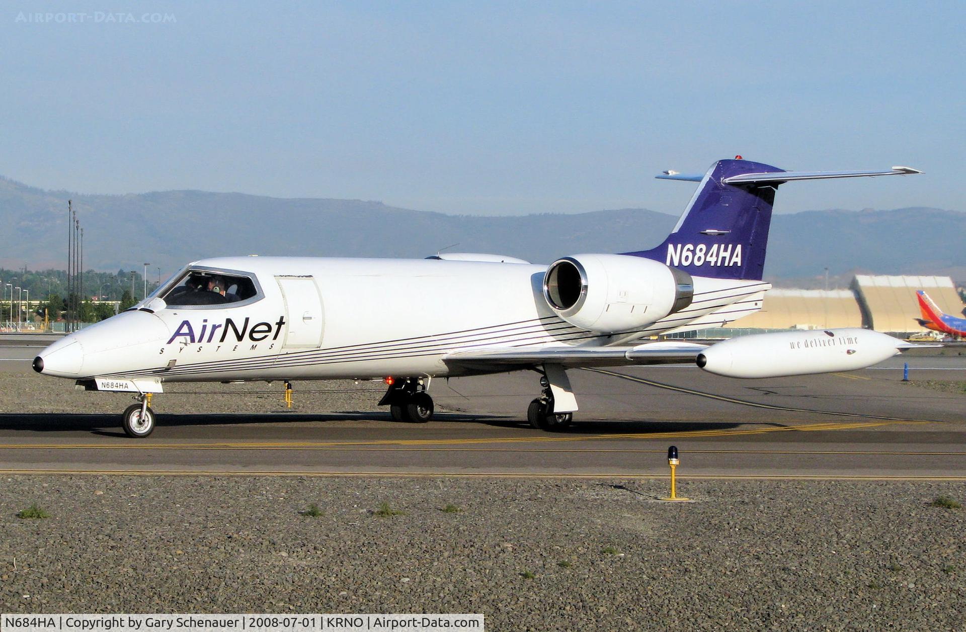 N684HA, 1977 Gates Learjet 35A C/N 35A-113, Early morning arrival