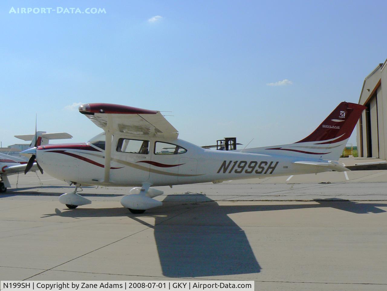 N199SH, 2008 Cessna 182T Skylane C/N 18282078, At Arlington Municipal