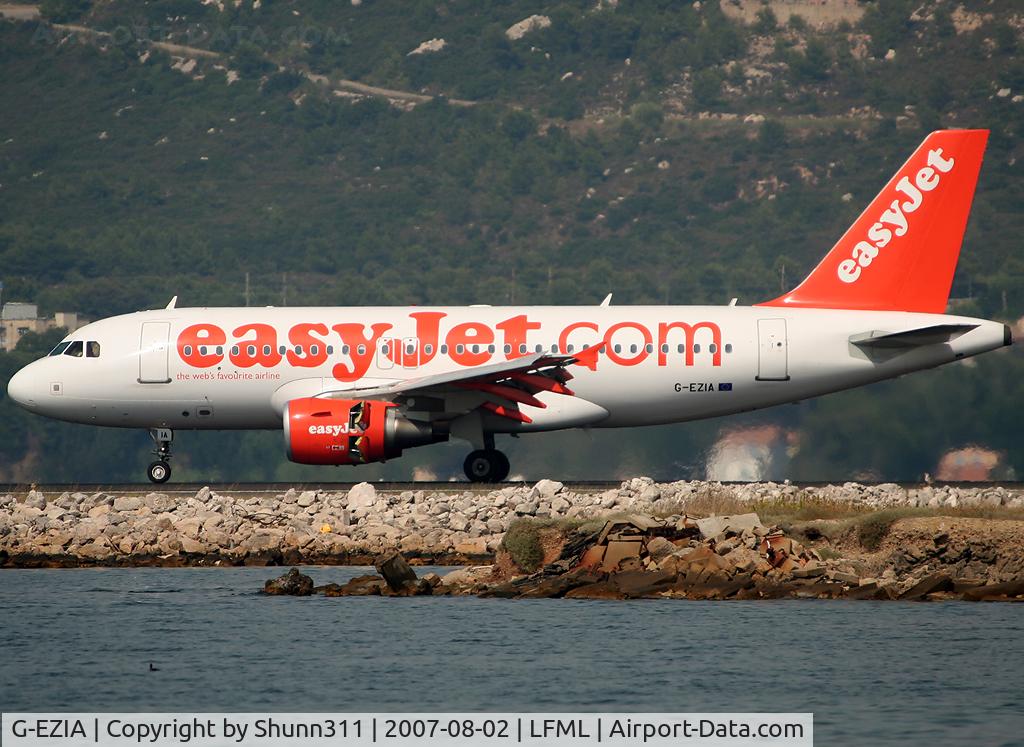 G-EZIA, 2005 Airbus A319-112 C/N 2420, Landing rwy 14R...