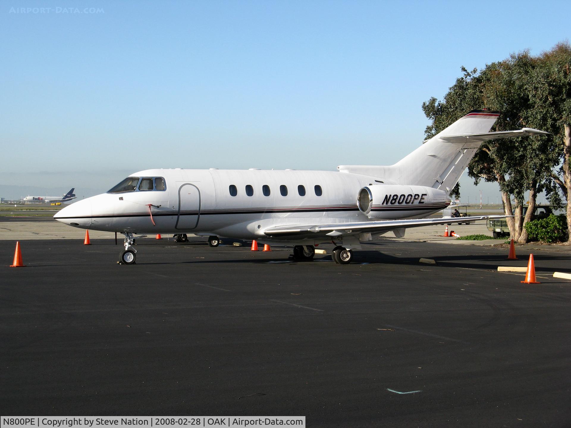 N800PE, 2000 Raytheon Hawker 800XP C/N 258508, 2000 Raytheon Aircraft Company HAWKER 800XP @ Oakland, CA