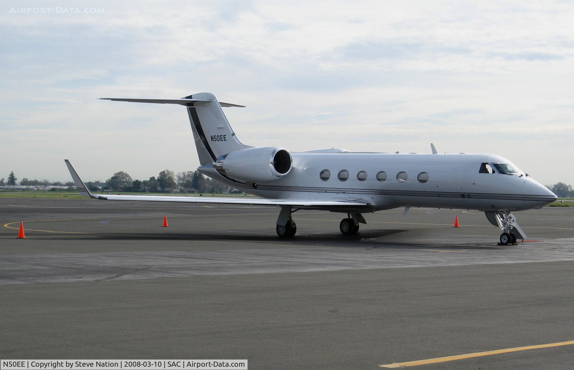 N50EE, 2002 Gulfstream Aerospace G-IV C/N 1500, 2002 Gulfstream Aerospace G-IV @ Sacramento Executive Airport, CA