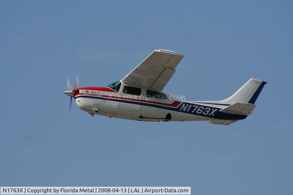 N1763X, 1975 Cessna 210L Centurion C/N 21060784, Cessna 210L