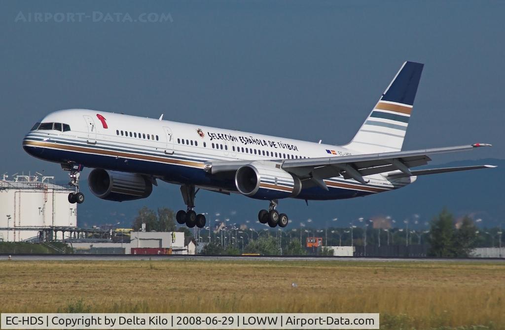 EC-HDS, 1999 Boeing 757-256 C/N 26252, Privilege Style