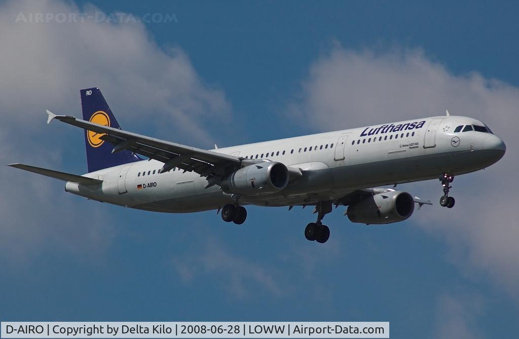 D-AIRO, 1995 Airbus A321-131 C/N 0563, Lufthansa  A321-131