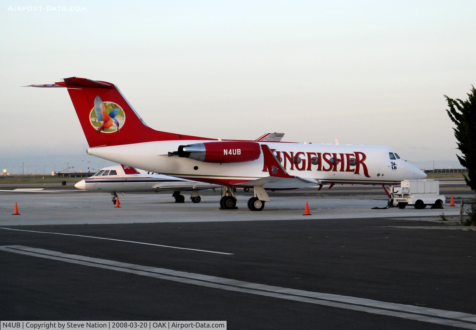 N4UB, 1977 Grumman G-1159B C/N 207, KINGFISH 1977 Grumman G1159B @ Oakland, CA