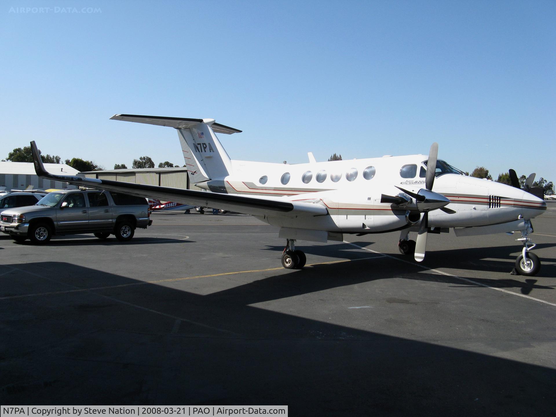 N7PA, 1992 Beech B200 King Air C/N BB-1444, 1992 Beech B200 King Air @ Palo Alto, CA
