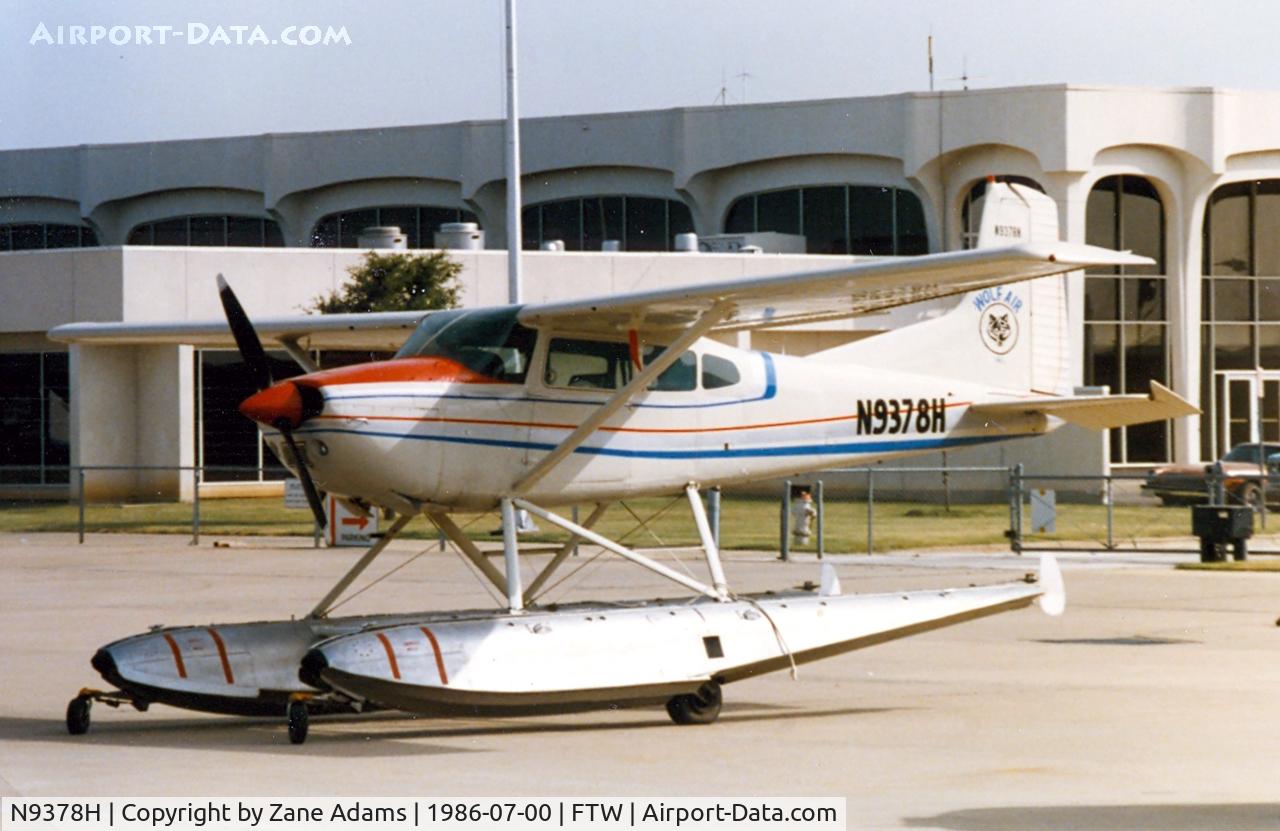 N9378H, 1977 Cessna A185F Skywagon 185 C/N 18503434, At Meacham Field