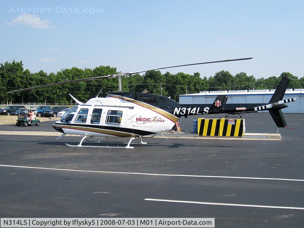 N314LS, 1982 Bell 206L-3 LongRanger III C/N 51006, N314LS Bell 206L-3 MedicAir 1 getting some jet-a