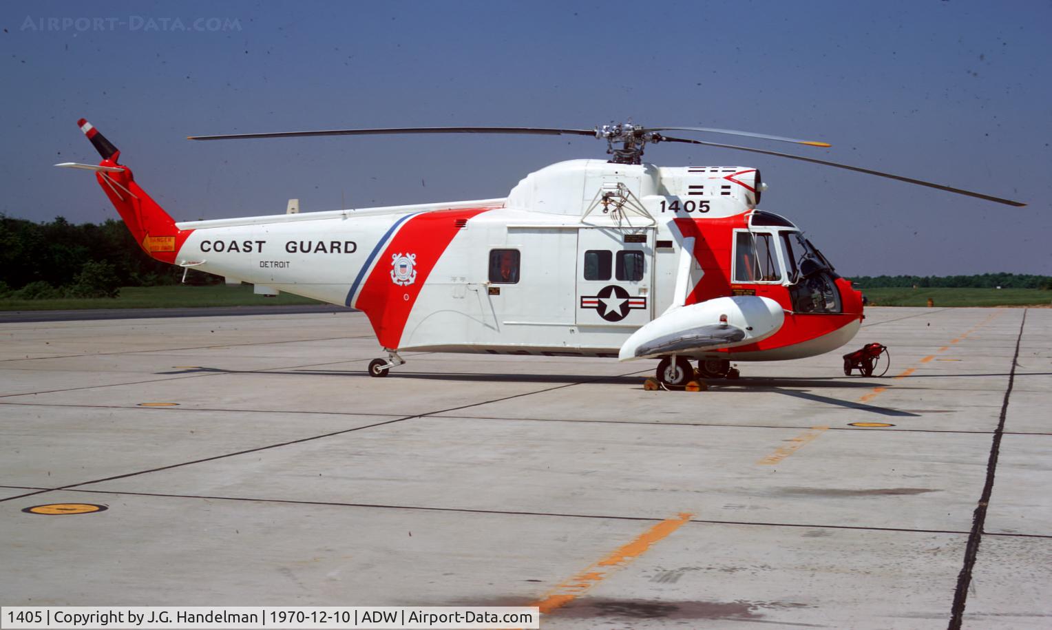 1405, Sikorsky HH-52A Sea Guard C/N 62-090, HH-52A at Andrews AFB MD