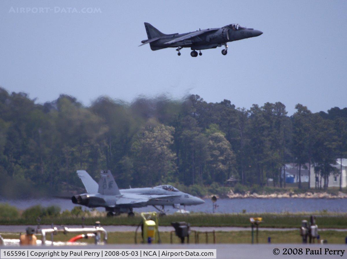 165596, McDonnell Douglas AV-8B Harrier II C/N 333, Easing in while the Hornet holds short