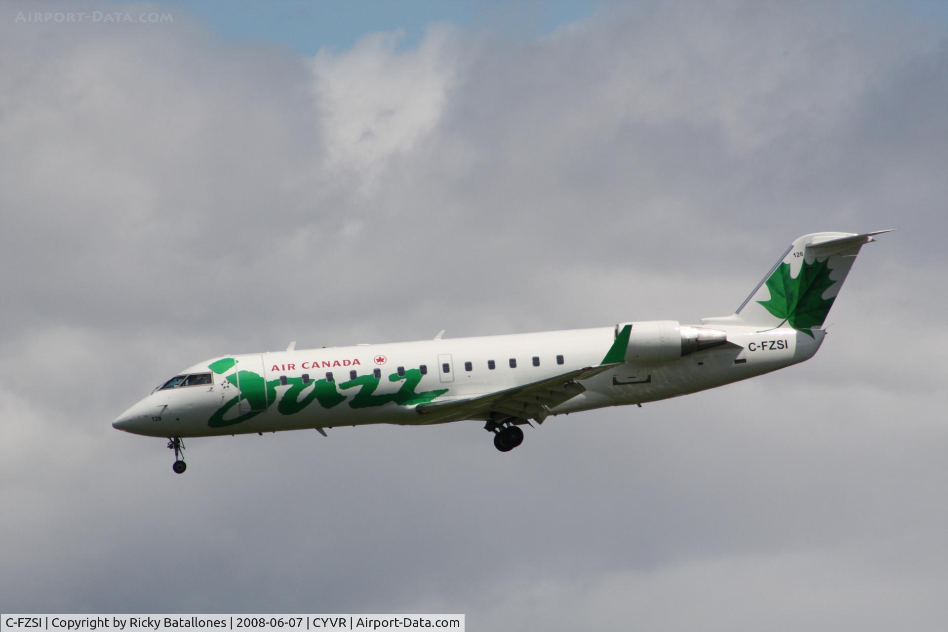 C-FZSI, 1997 Canadair CRJ-100ER (CL-600-2B19) C/N 7160, Air Canada Jazz