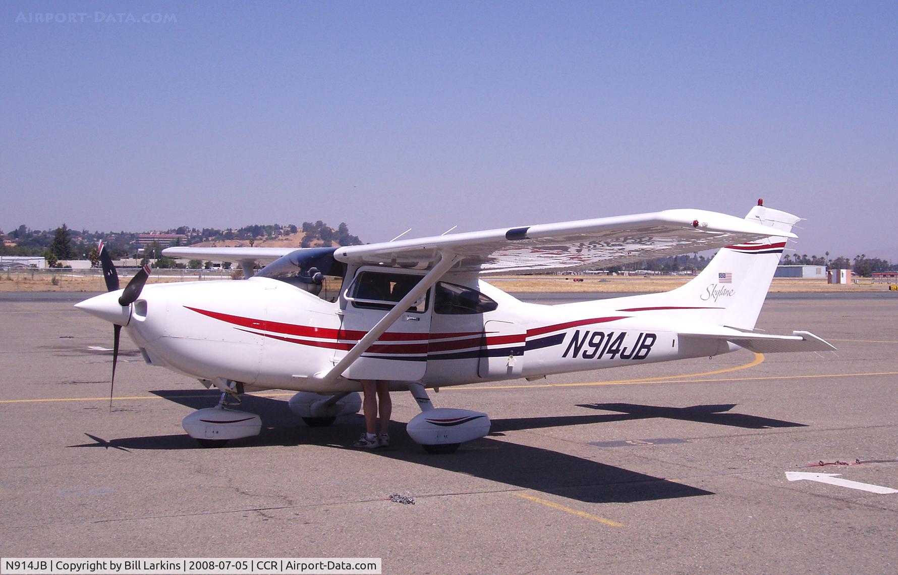 N914JB, 2000 Cessna 182S Skylane C/N 18280786, Visitor