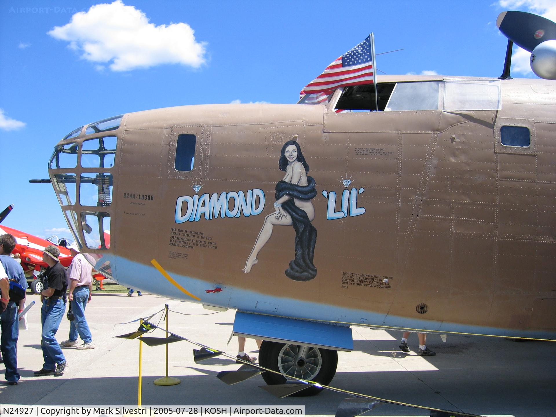 N24927, 1940 Consolidated Vultee RLB30 (B-24) C/N 18, Oshkosh 2005