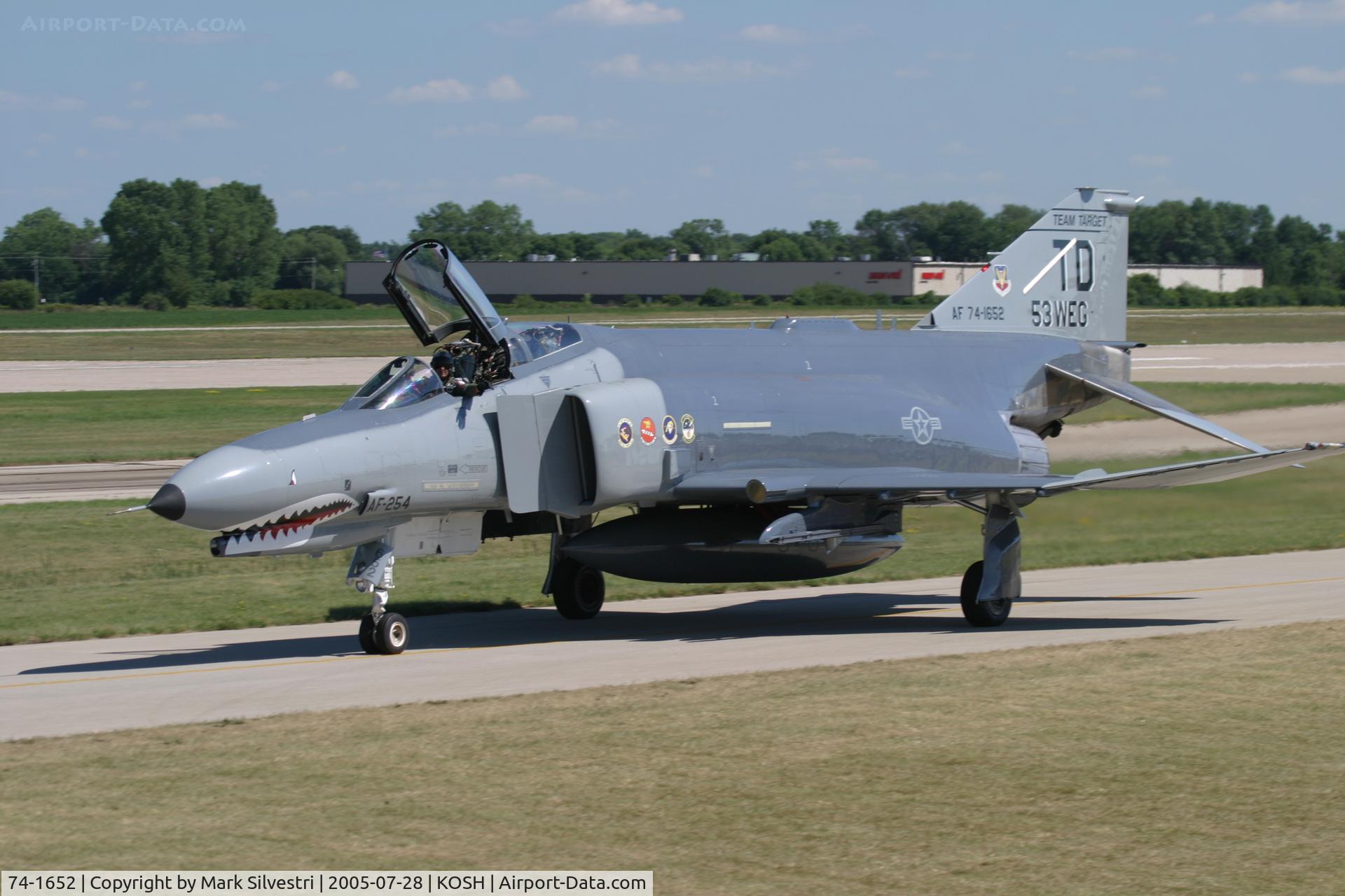 74-1652, 1974 McDonnell Douglas QF-4E Phantom II C/N 4911, Oshkosh 2005