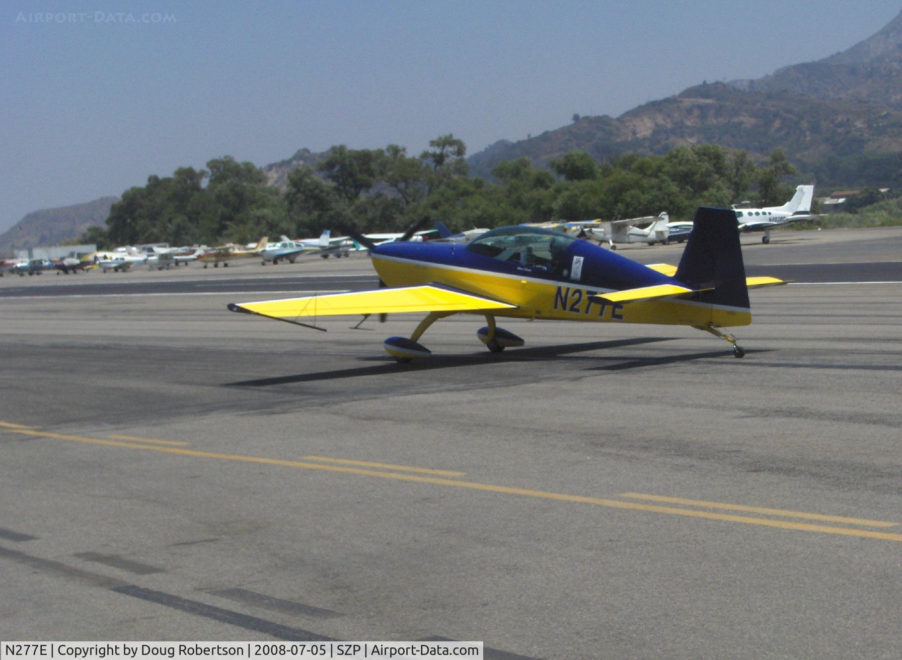 N277E, 2008 Extra EA-300/L C/N 1277, 2008 Walter EXTRA EA 300L, Lycoming AEIO-540-L1B5 300 Hp, taxi to Rwy 22