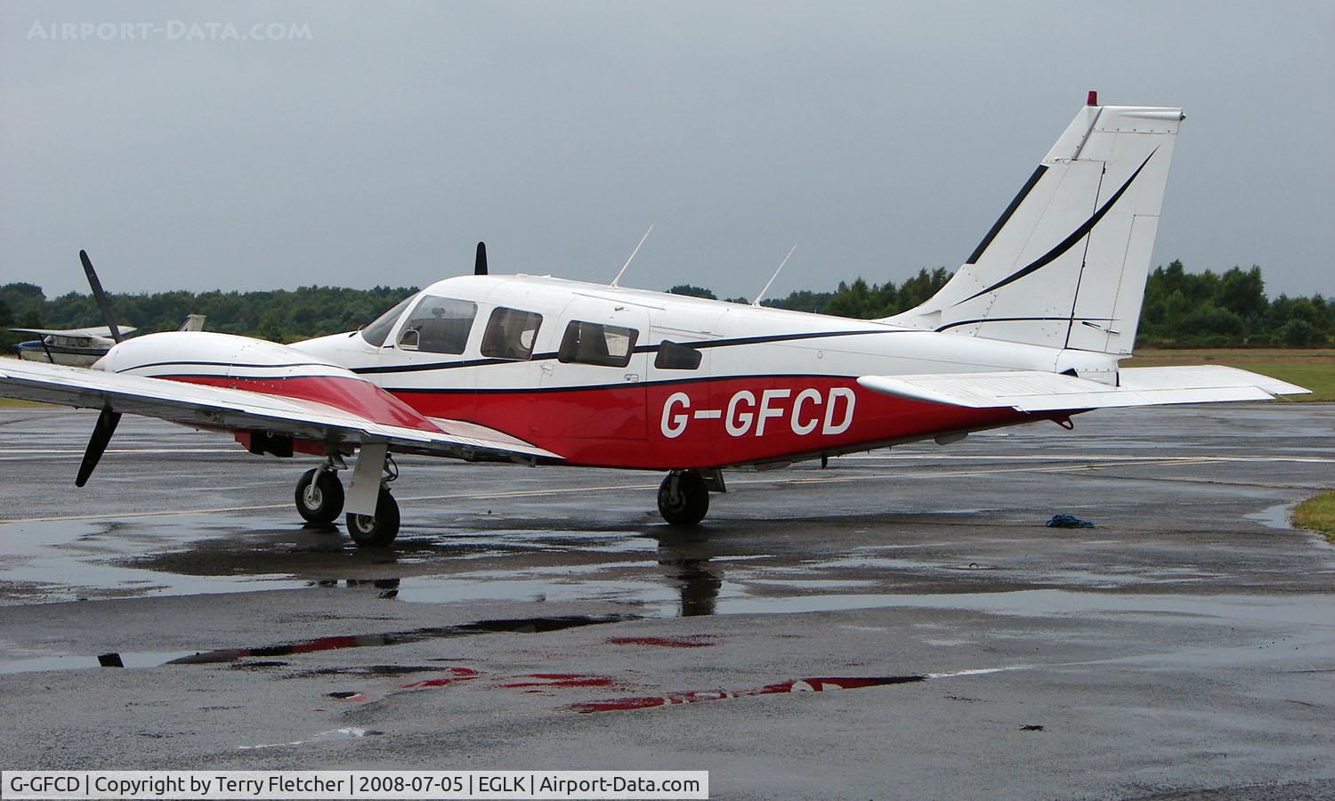 G-GFCD, 1981 Piper PA-34-220T Seneca III C/N 34-8133073, Piper Pa-34-220T at Blackbushe