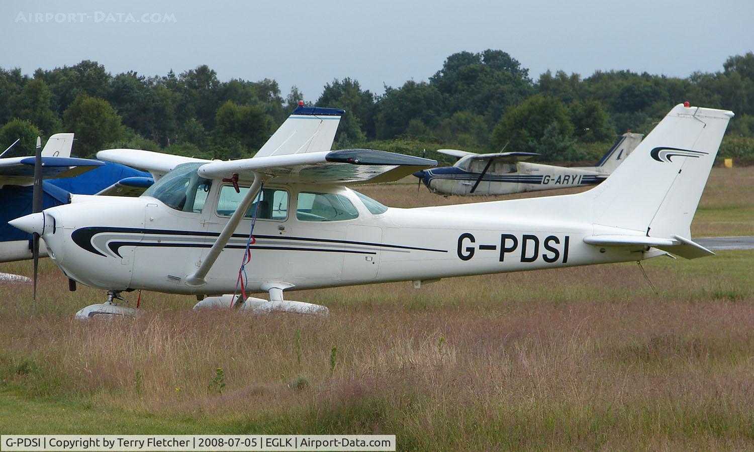 G-PDSI, 1978 Cessna 172N C/N 172-70420, Cessna 172N at Blackbushe