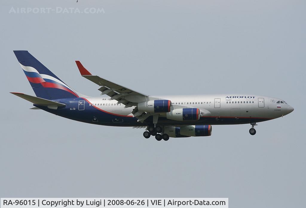 RA-96015, 1995 Ilyushin Il-96-300 C/N 74393201012, Aeroflot IL96