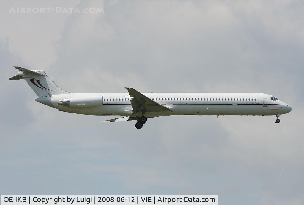 OE-IKB, 1986 McDonnell Douglas MD-83 (DC-9-83) C/N 49448, Map Jet MD80