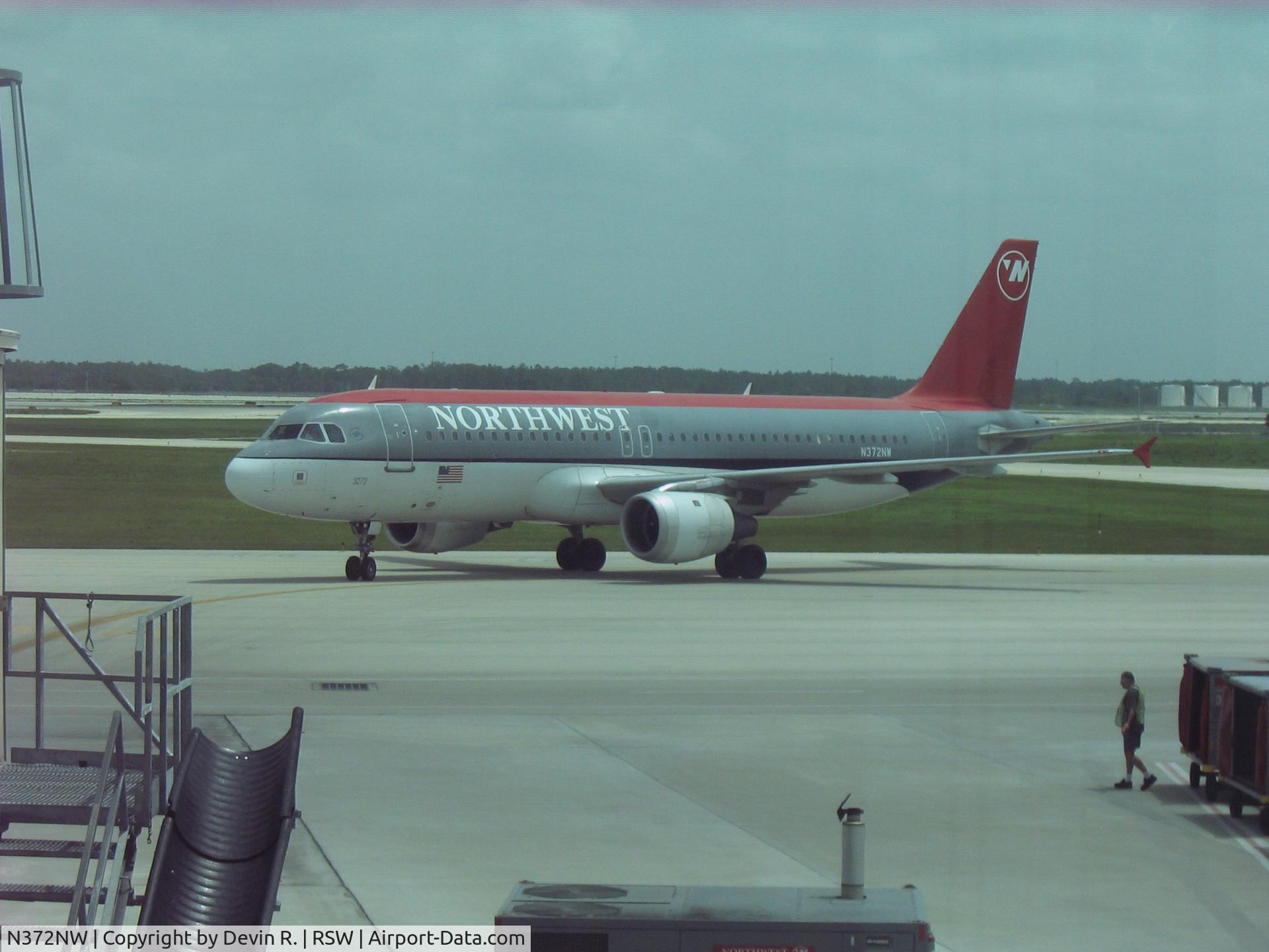 N372NW, 2001 Airbus A320-212 C/N 1633, I flew on this to MSP