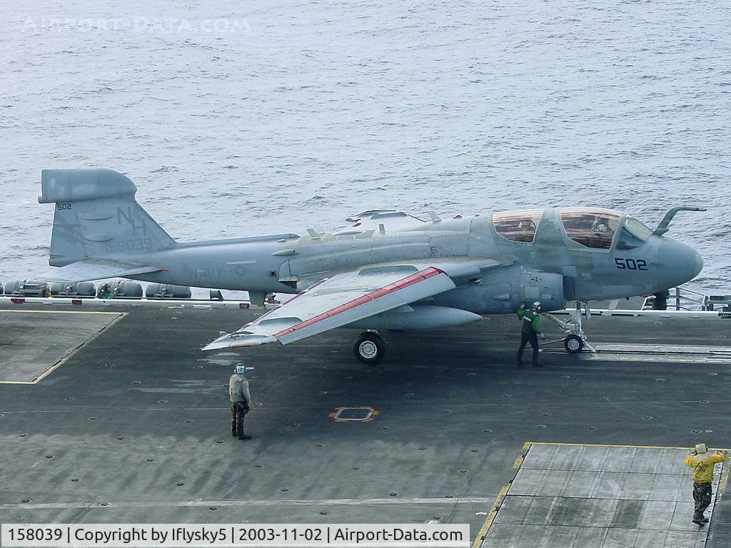 158039, Grumman EA-6B Prowler C/N MP-16, A EA-6B Prowler prepares for the cat shot