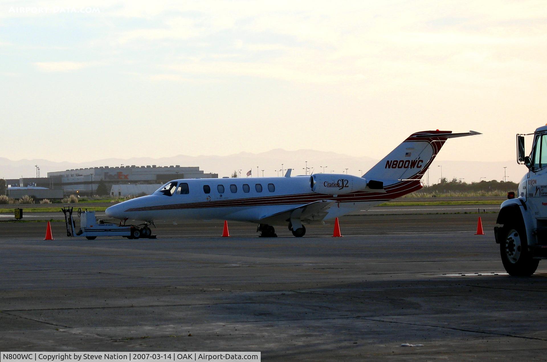 N800WC, 2000 Learjet 45 C/N 094, Cessna Citation CJ2 (not Learjet 45 per FAA) in late afternoon sun @Oakland, CA