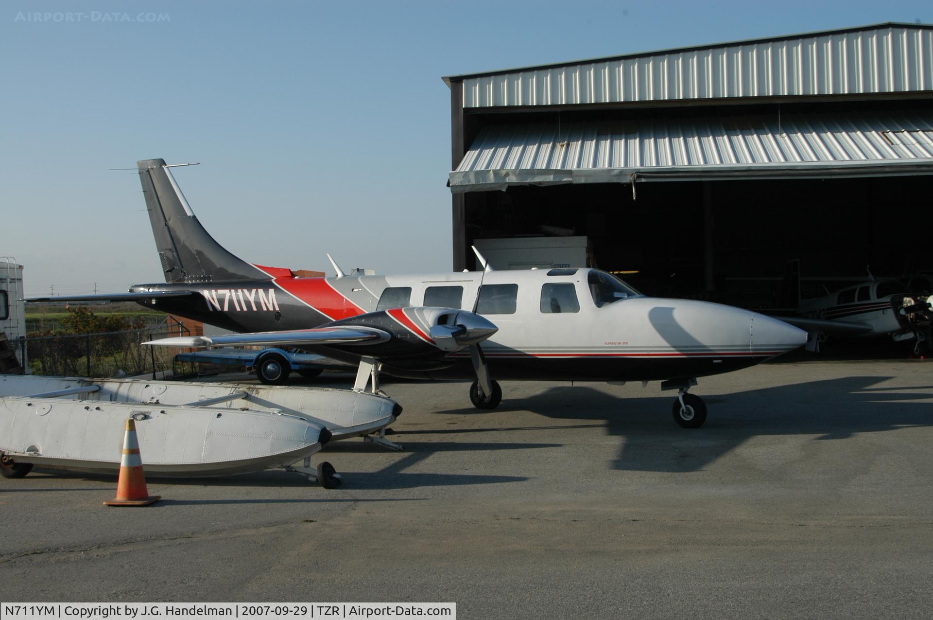 N711YM, 1975 Smith Aerostar 601P C/N 61P-0215-023, sunset at  Bolton Field OH