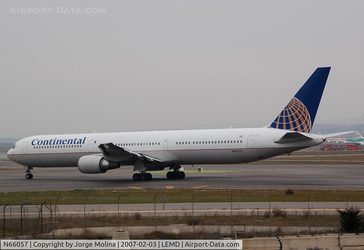 N66057, 2002 Boeing 767-424/ER C/N 29452, Taxi to RWY 36L for take off.