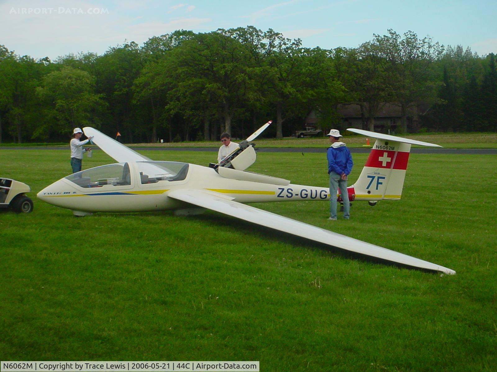 N6062M, 1992 Grob G-103C TWIN III SL C/N 35011, Self-Launcj