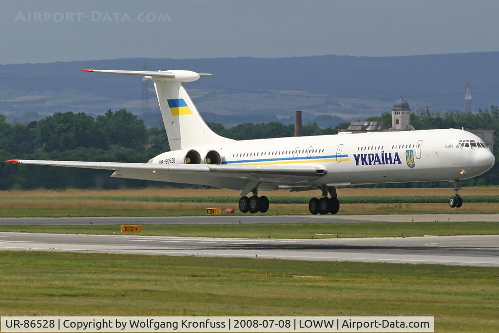 UR-86528, 1981 Ilyushin Il-62M C/N 4038111, nice bird!