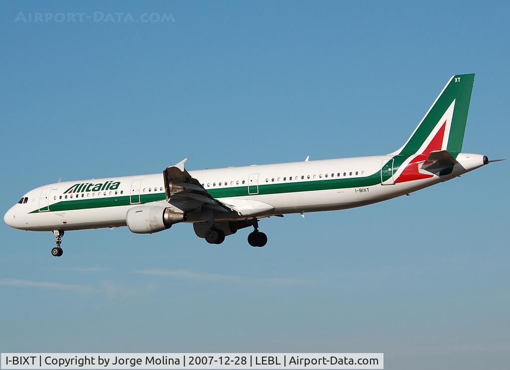 I-BIXT, 1998 Airbus A321-112 C/N 765, 
