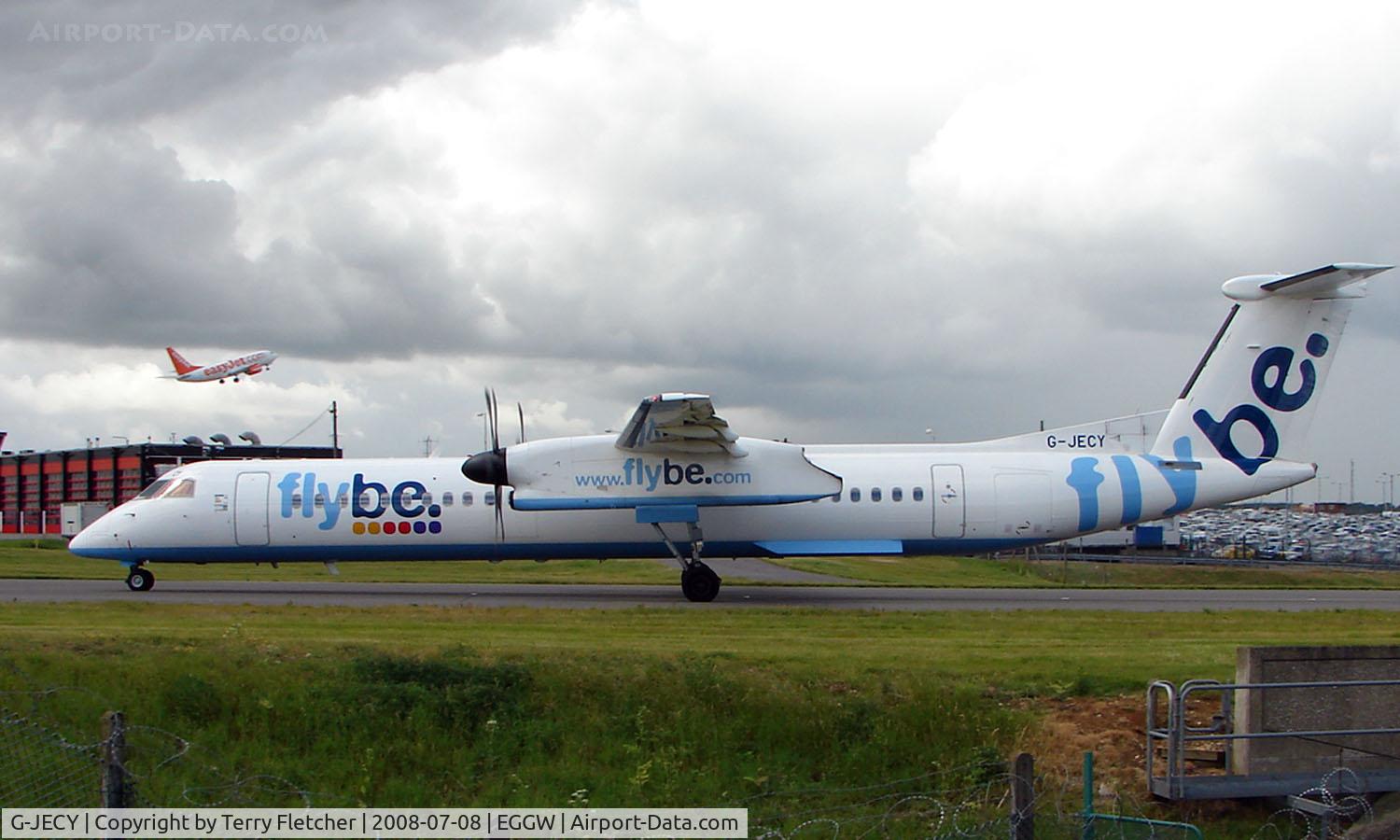 G-JECY, 2007 De Havilland Canada DHC-8-402Q Dash 8 C/N 4157, Flybe Dash 8-400 at Luton