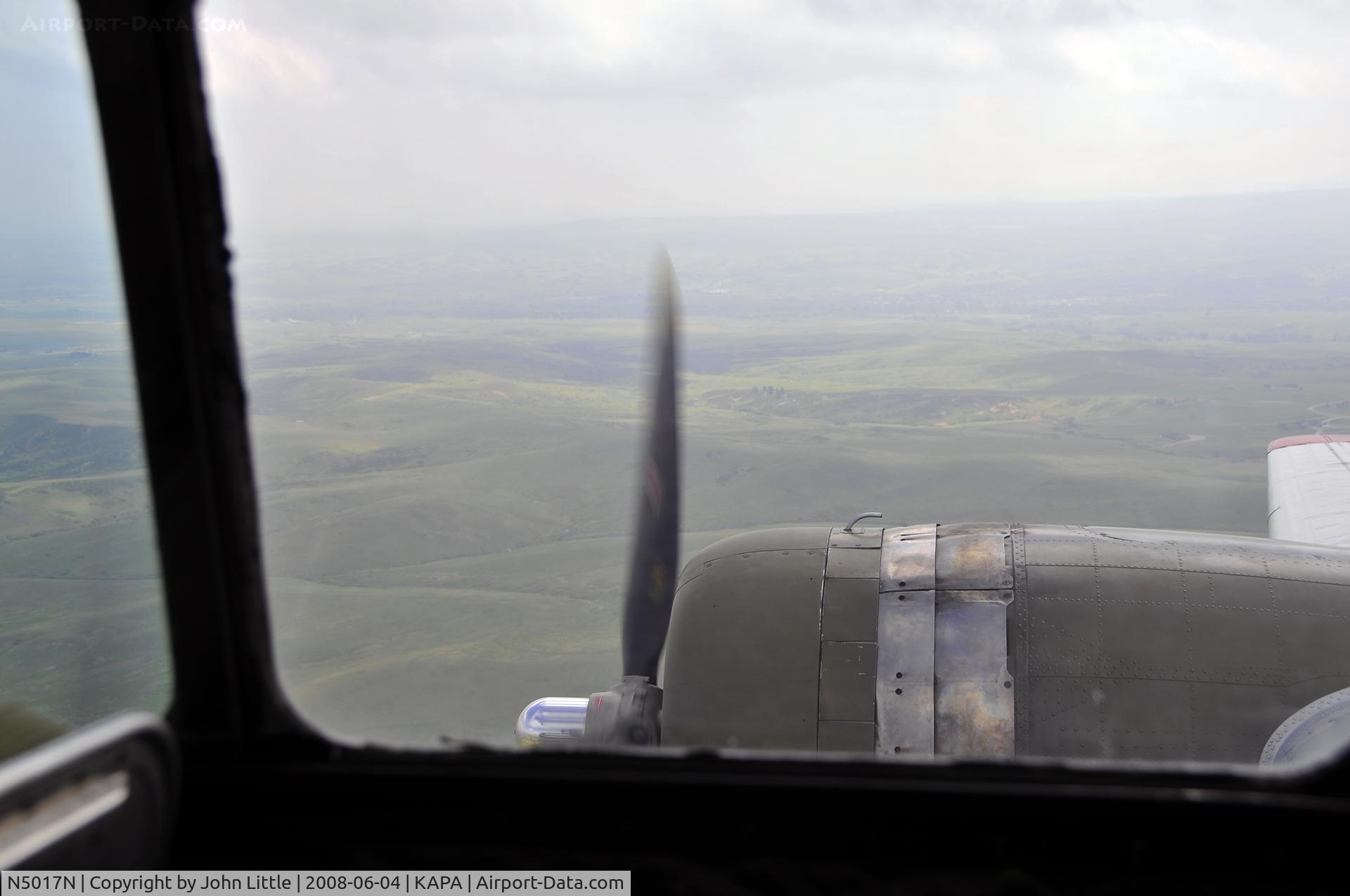 N5017N, 1944 Lockheed/Vega (Boeing) B-17G-105-VE Flying Fortress C/N 8649, C'mon rain, just hold off for thirty more minutes ! View to the south west dafter the turn