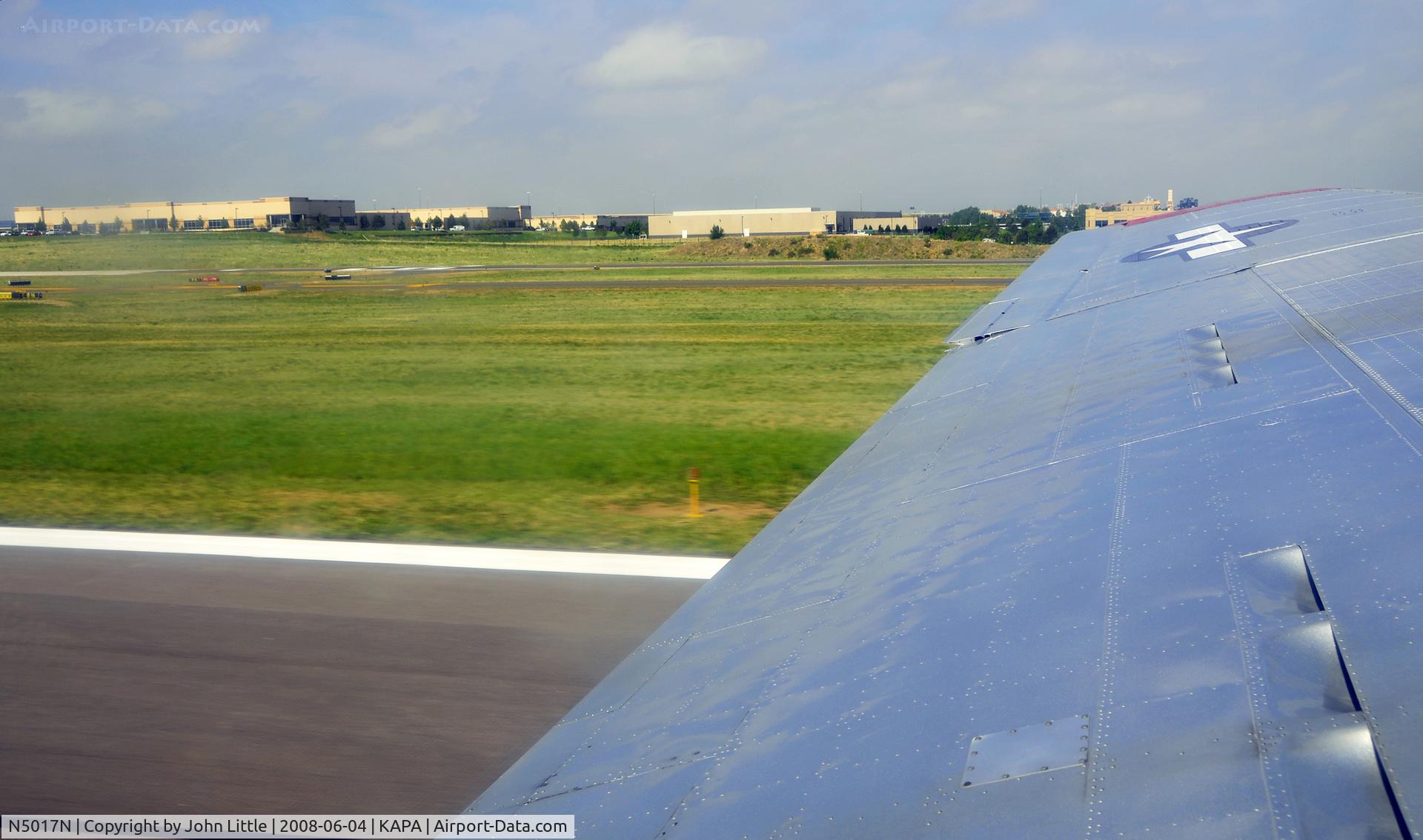 N5017N, 1944 Lockheed/Vega (Boeing) B-17G-105-VE Flying Fortress C/N 8649, And the mains settle down on the runway