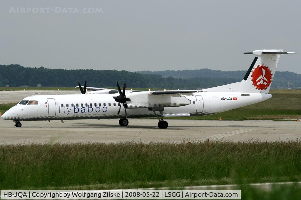HB-JQA, 2000 De Havilland Canada DHC-8-402Q Dash 8 C/N 4017, visitor
