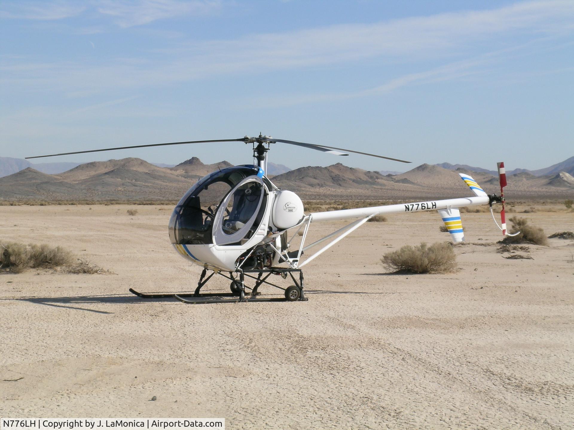 N776LH, 2002 Schweizer 269C C/N S1841, N776LH in the Mojave