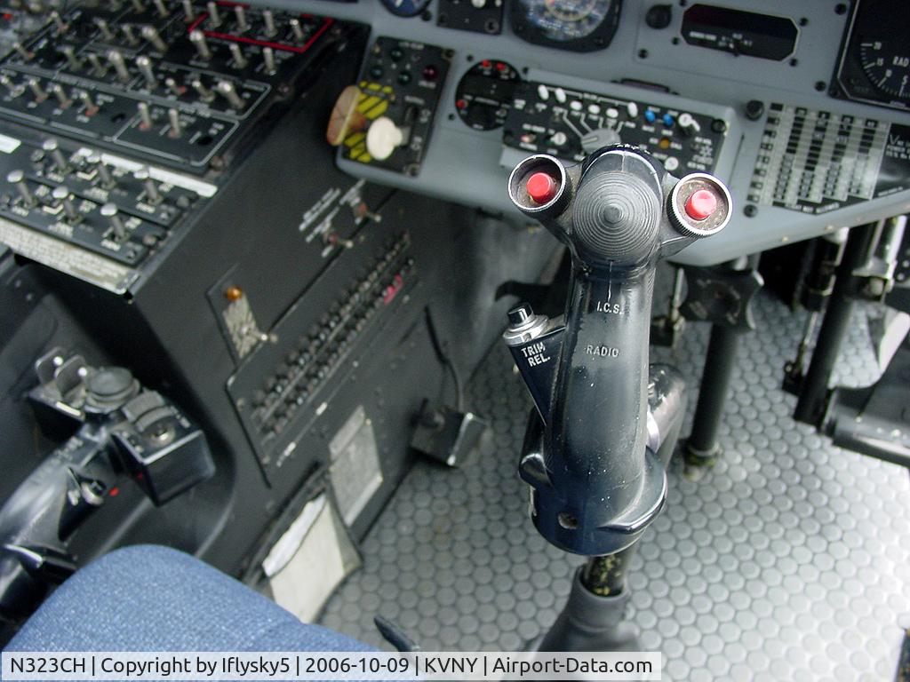 N323CH, 1980 Sikorsky S-76A C/N 760095, N323CH Cyclic Grip