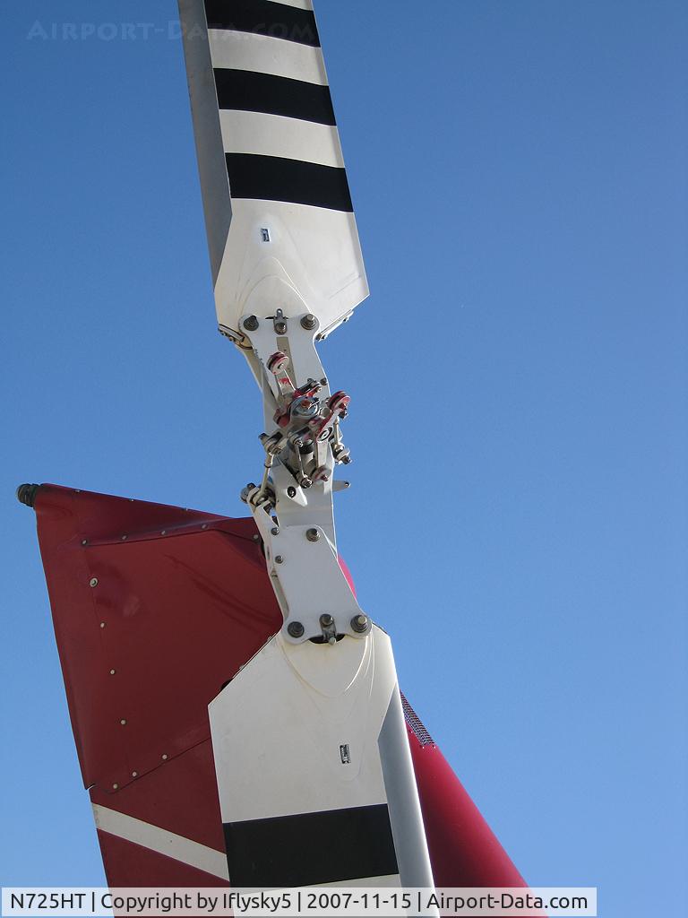 N725HT, 1984 Bell 214ST C/N 28128, N725HT BELL 214ST Tail Rotor