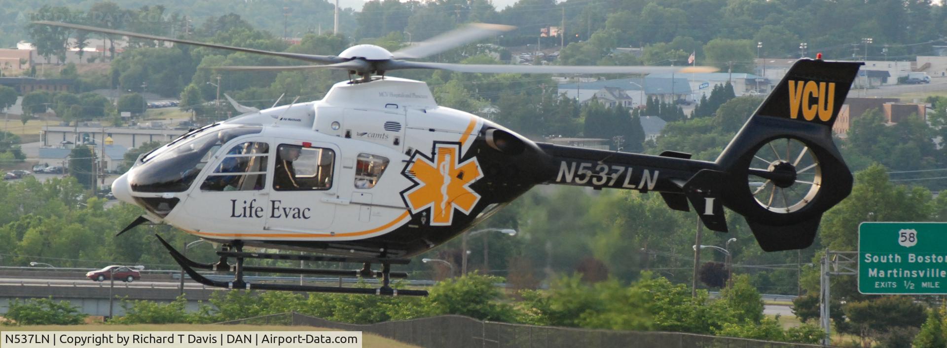 N537LN, 2004 Eurocopter EC-135P-2 C/N 0362, 2004 Eurocopter EC 135 P2  enroute back to Virginia Commonwealth University Medical Center from the Danville Life Saving Crew Helipad in Danville Va.