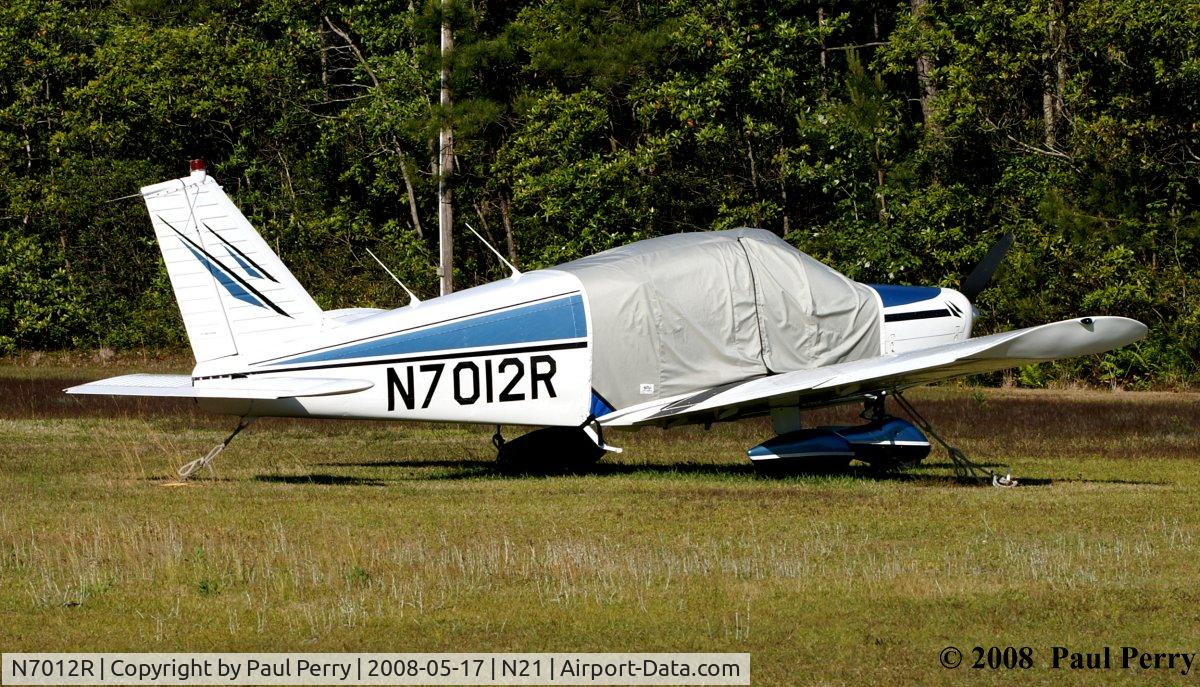 N7012R, 1966 Piper PA-28-140 C/N 28-21706, First time seeing her not on pavement