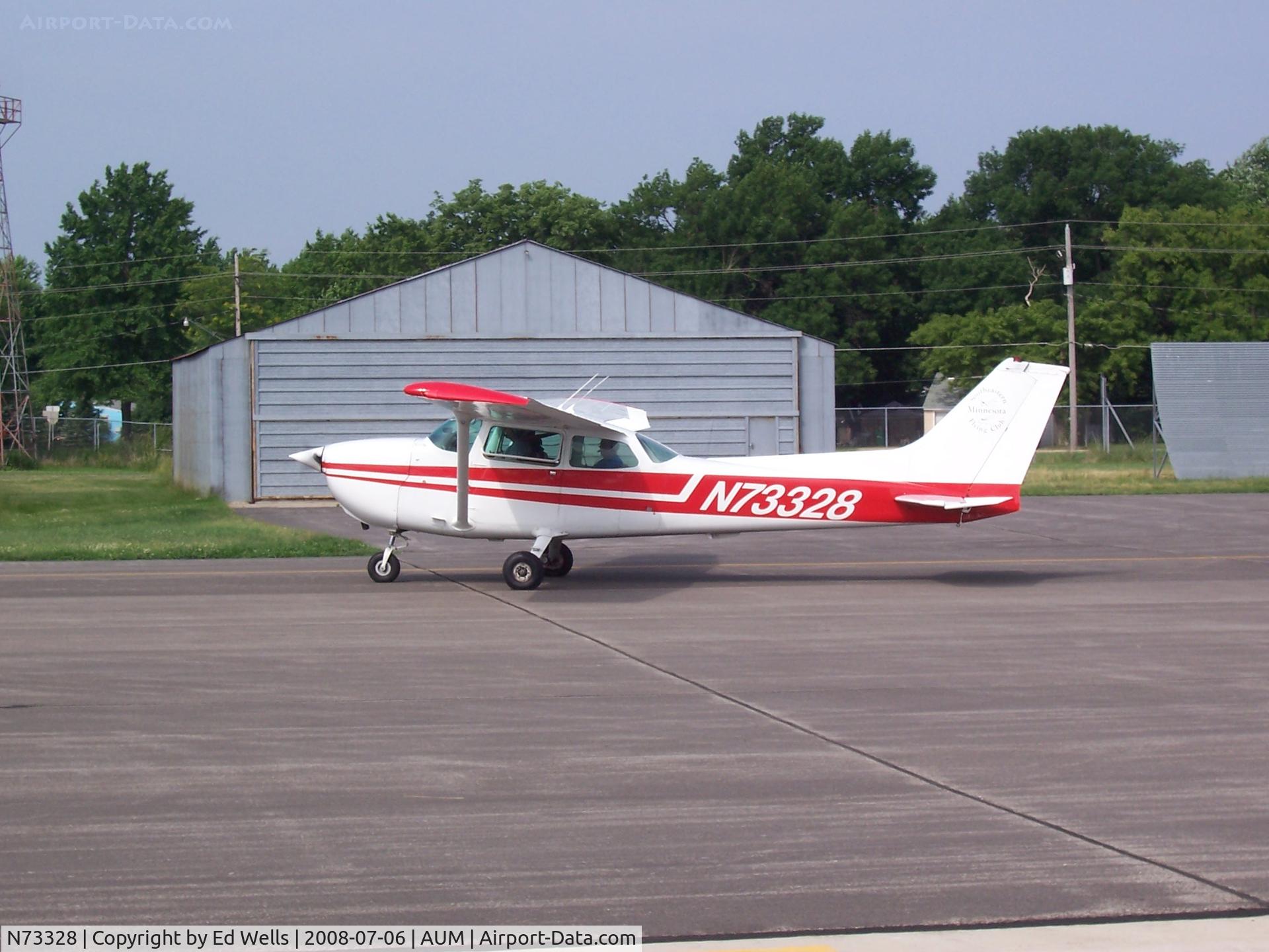 N73328, 1976 Cessna 172M C/N 17267376, Flight Breakfast at AUM