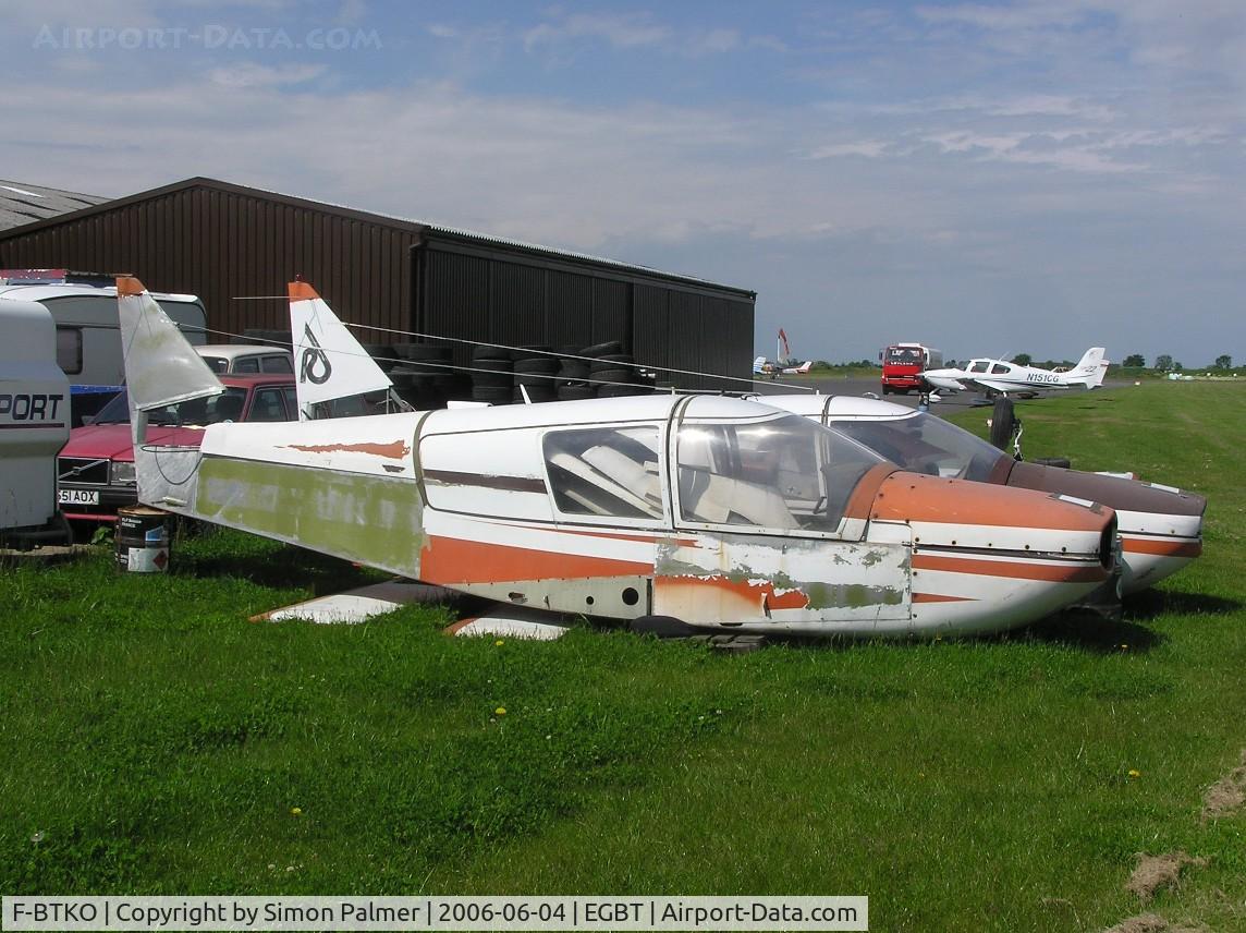 F-BTKO, Robin HR-100-210 Safari C/N 142, Stored Robin HR100 at Turweston