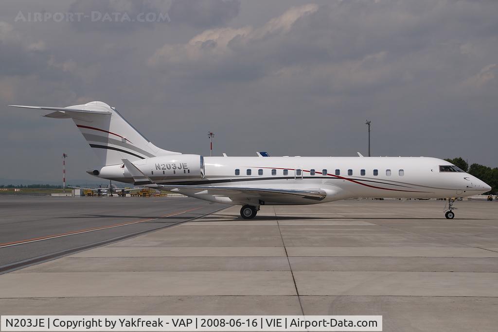 N203JE, 1999 Bombardier BD-700-1A11 Global 5000 C/N 9019, Globalexpress