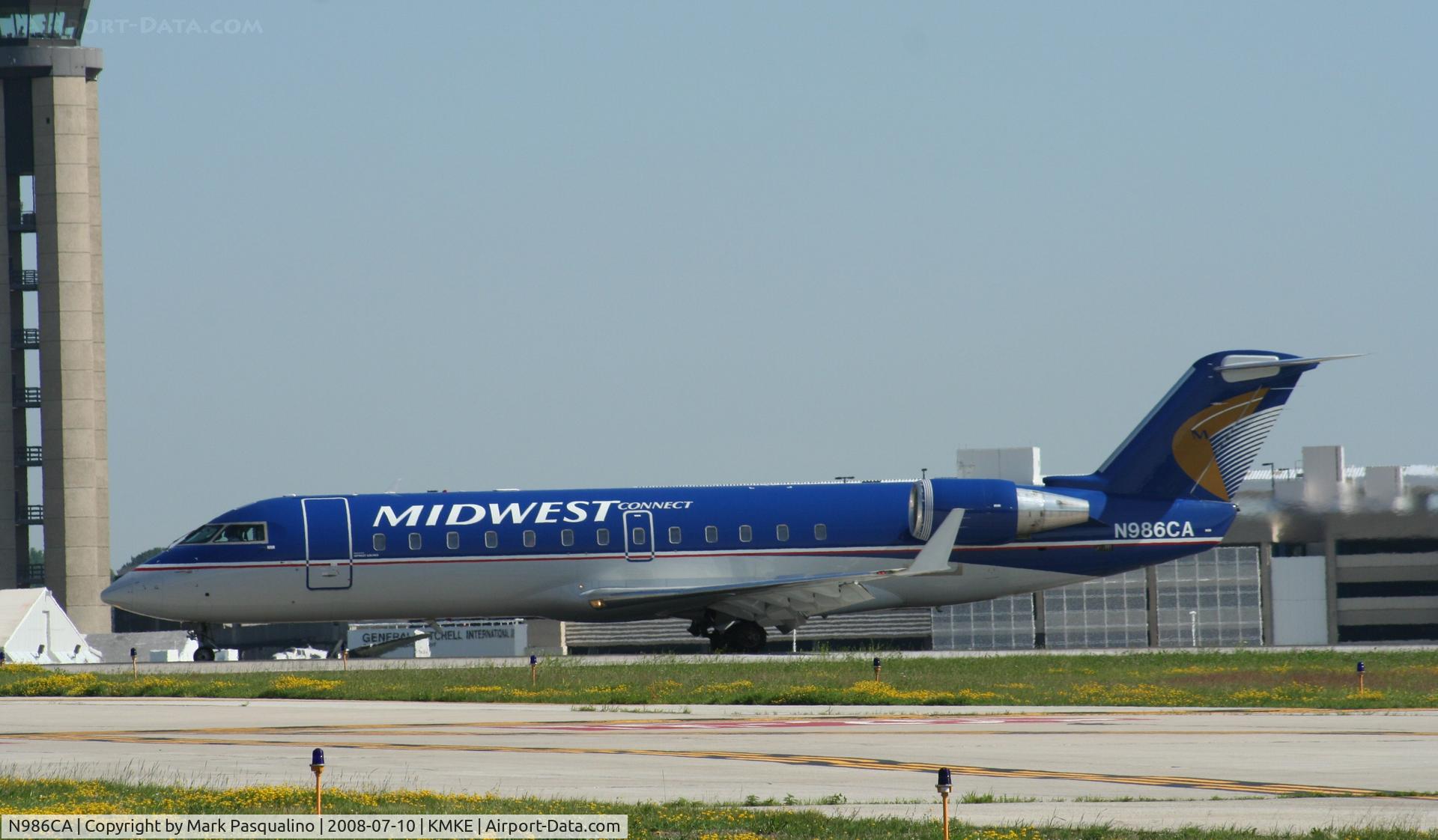 N986CA, Canadair CRJ-100ER (CL-600-2B19) C/N 7174, CL-600-2B19