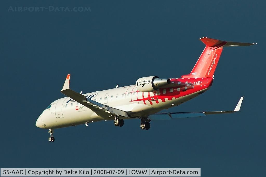 S5-AAD, 1997 Canadair CRJ-200LR (CL-600-2B19) C/N 7166, ADRIA color Triglav