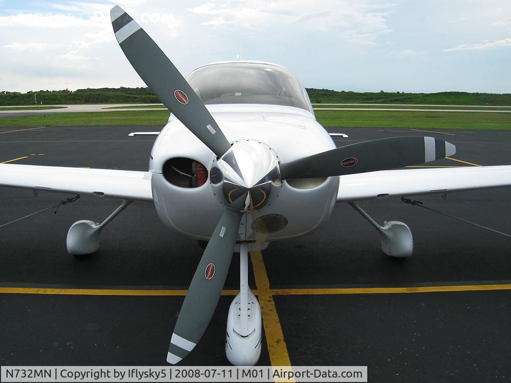 N732MN, 2001 Cirrus SR22 C/N 0131, N732MN CIRRUS SR22