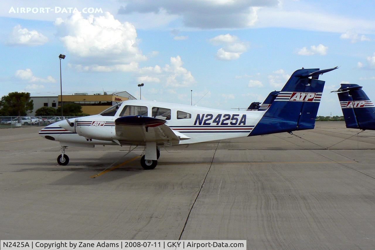 N2425A, 2008 Piper PA-44-180 Seminole C/N 4496252, ATP at Arlington Municipal