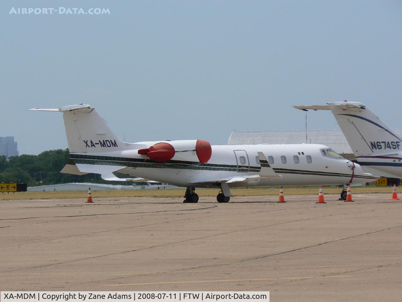 XA-MDM, 1996 Learjet 60 C/N 60-089, At Meacham Field