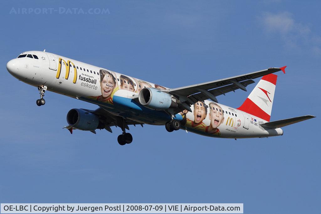 OE-LBC, 1996 Airbus A321-111 C/N 581, Airbus Industries A321-111
