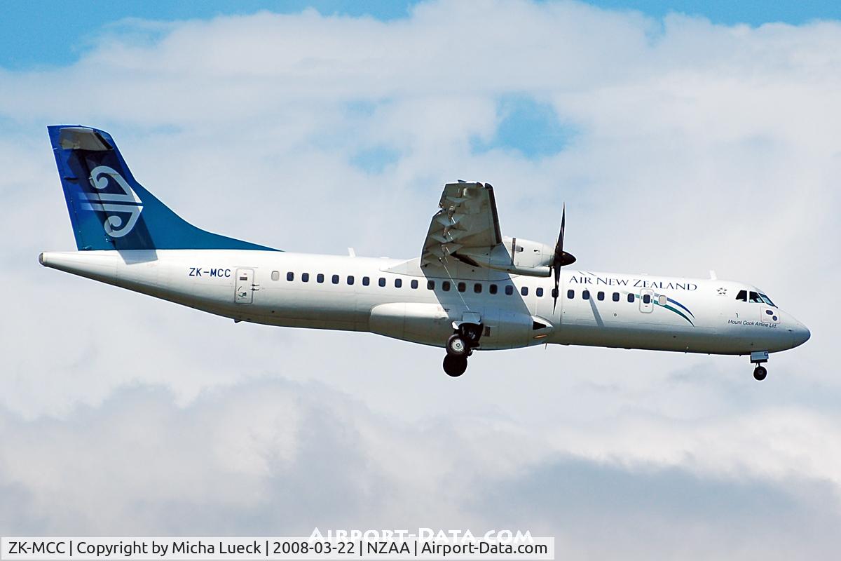 ZK-MCC, 2004 ATR 72-212A C/N 714, On approach to Auckland